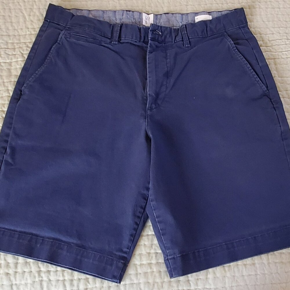 Gap Khaki Shorts in Navy Blue, 10-inch length